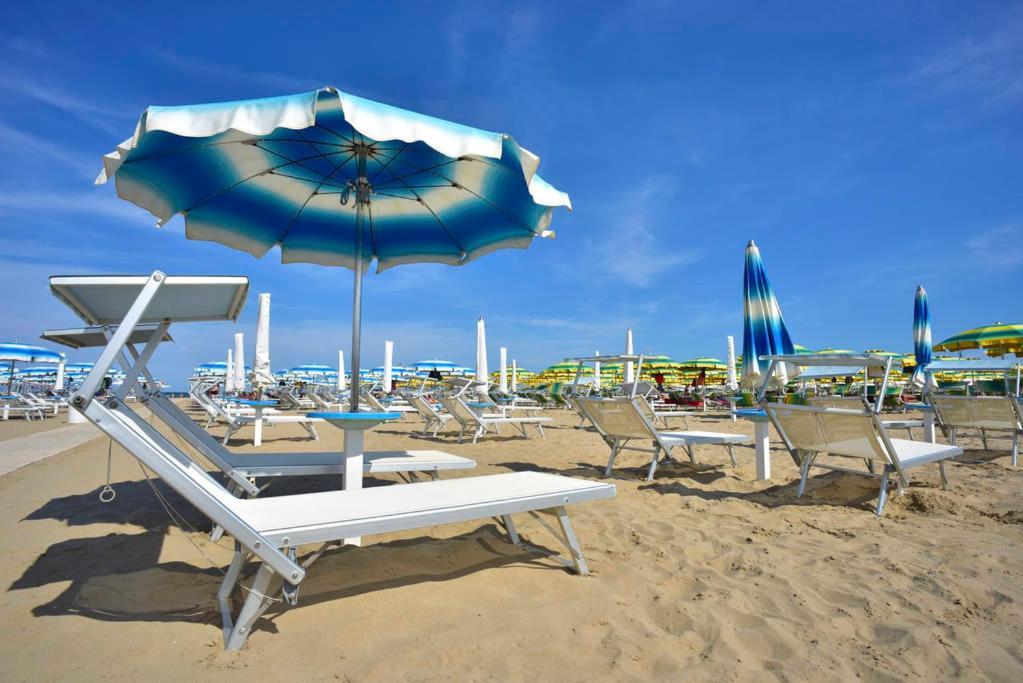Clubhotel Residence Cesenatico Exterior photo