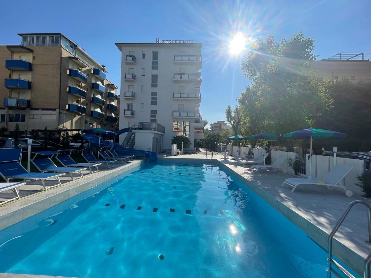 Clubhotel Residence Cesenatico Exterior photo